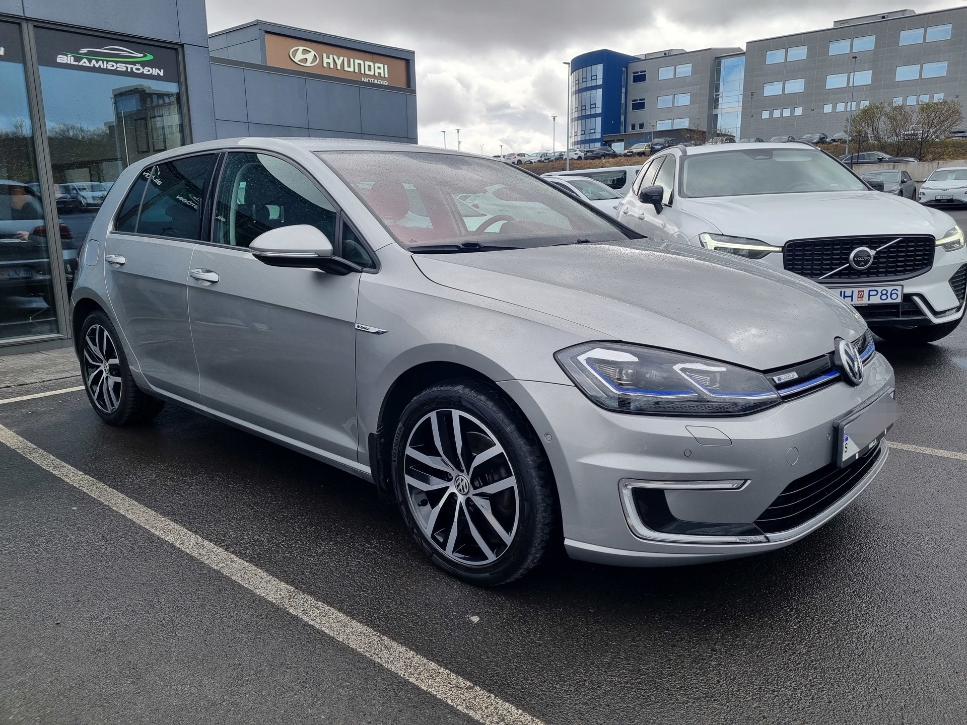 VW Golf Premium - 10/2018 - 88þ. km