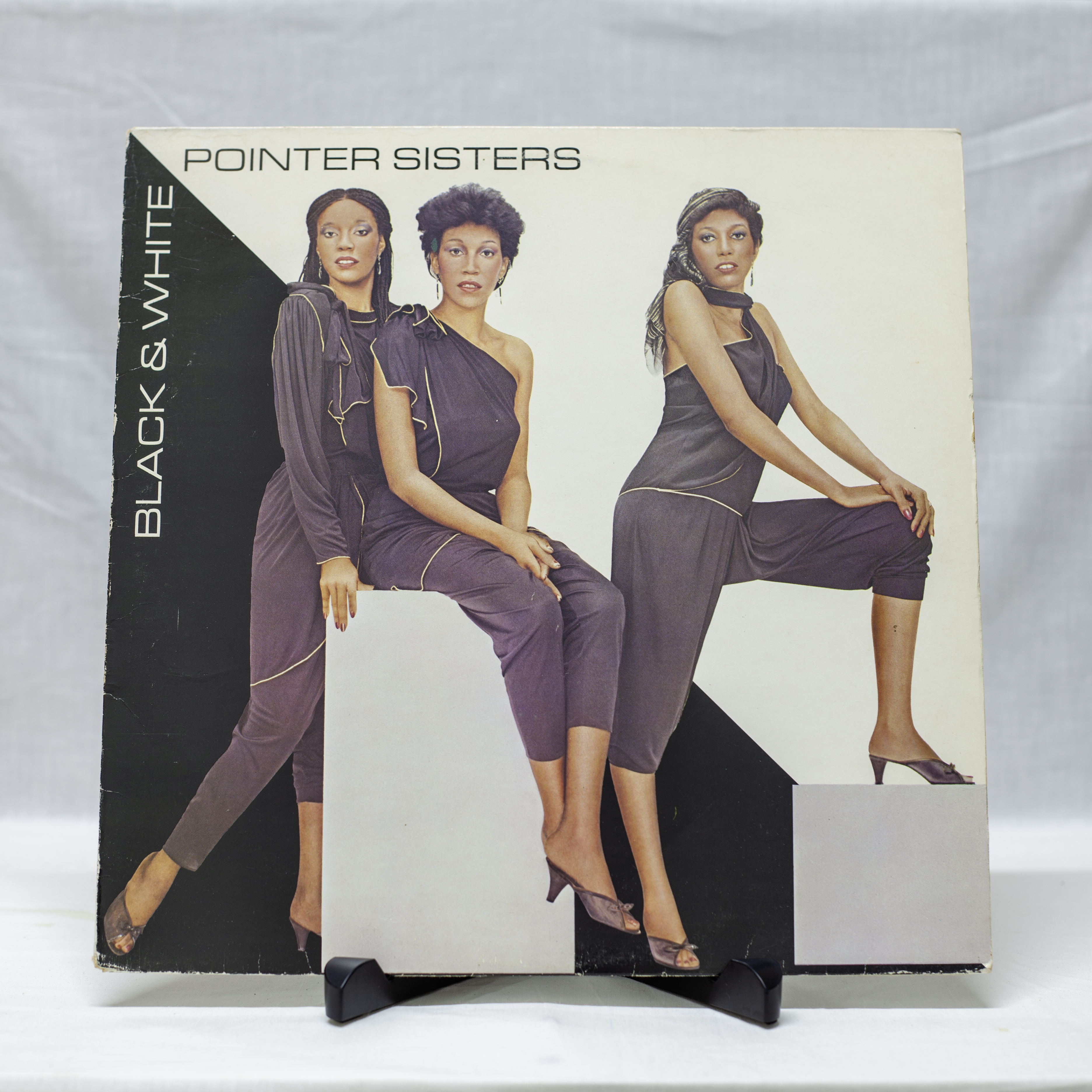 Pointer Sisters – Black & White