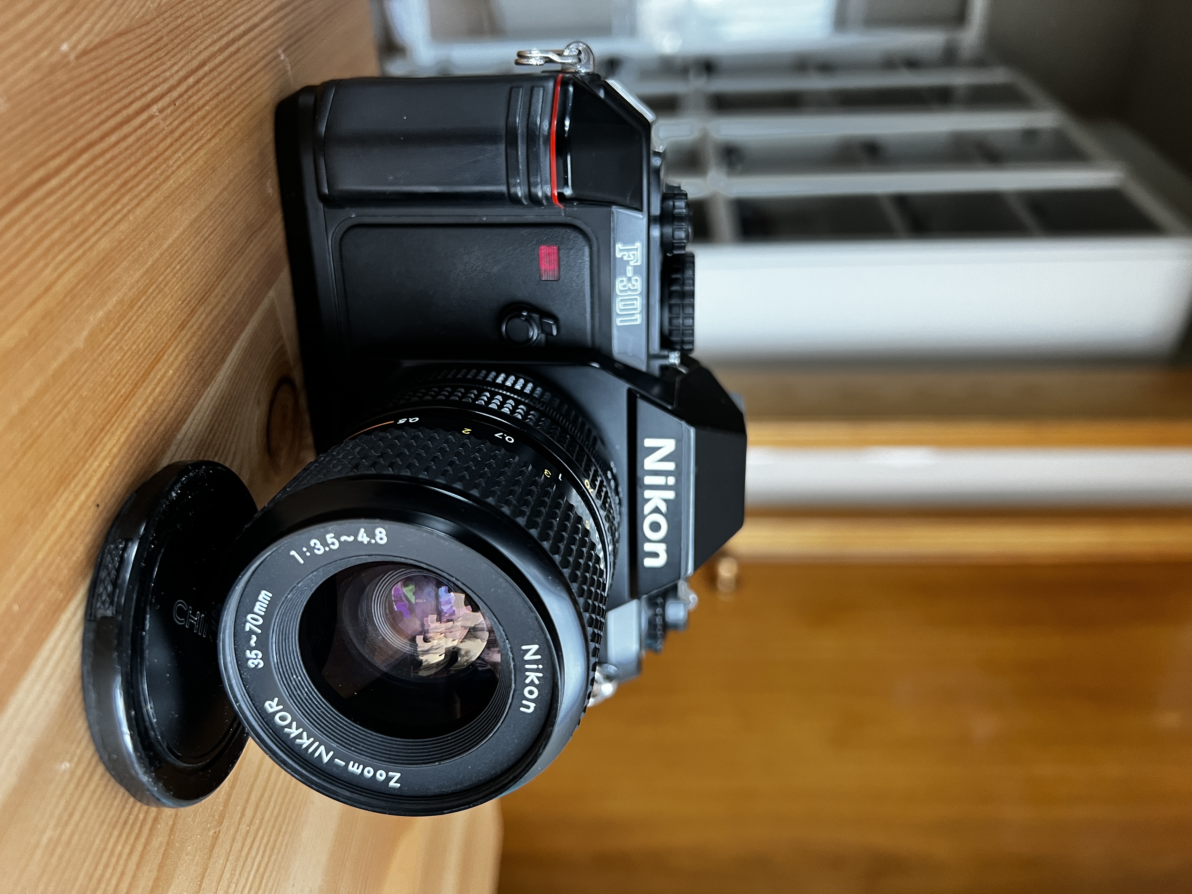 Nikon F-301 data