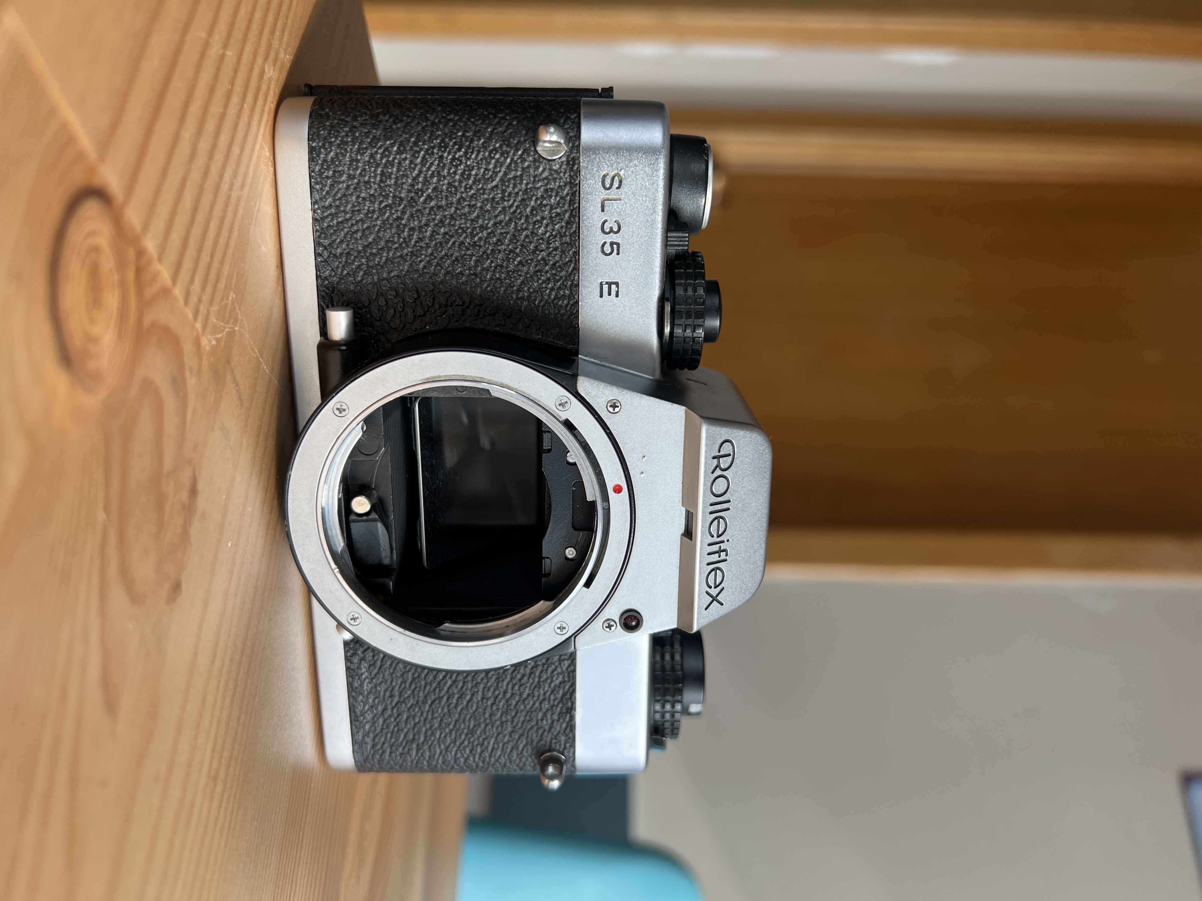 Rolleiflex SL35E silver body