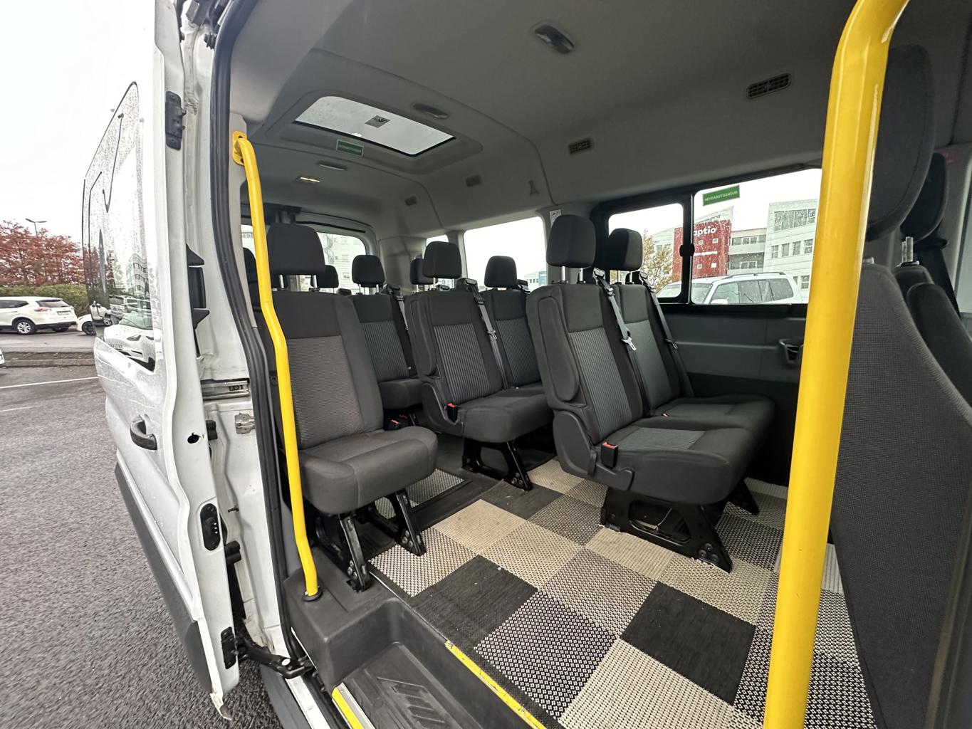 Ford Transit 14 manna - 2/2015 - 231þ. km