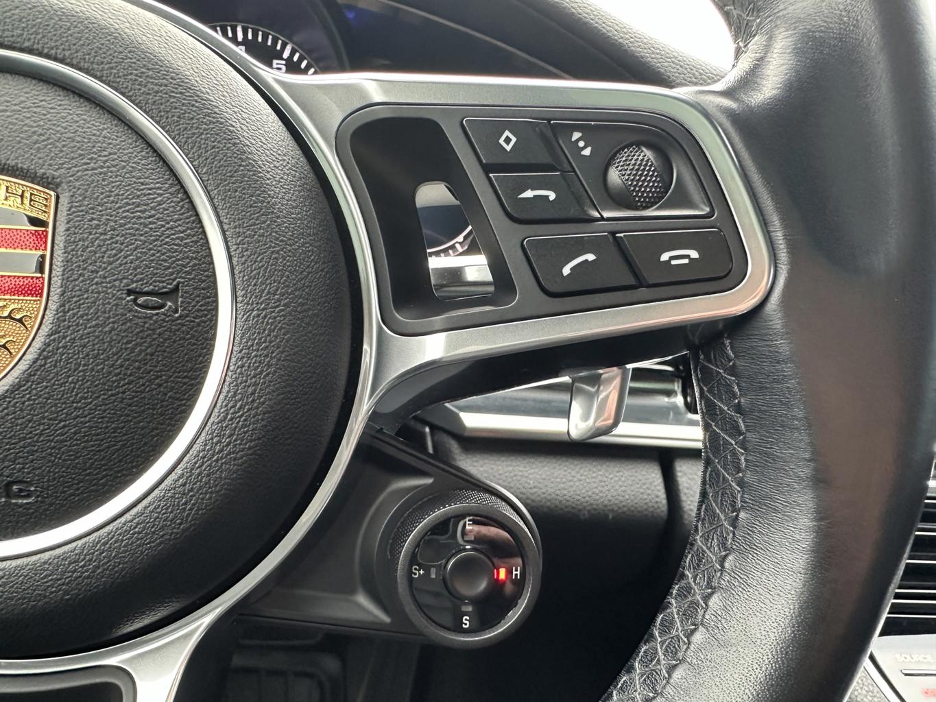 Porsche Panamera 4 E-Hybrid - 7/2017 - 54þ. km